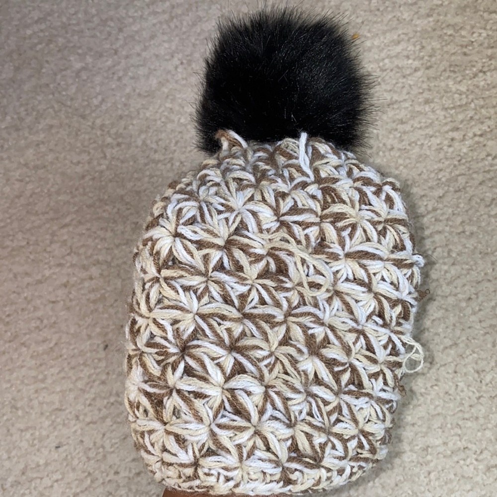 Surell fleece lined hat